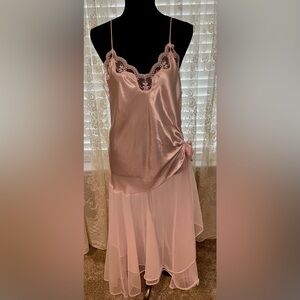 Vintage Pink Lace Trim Nightgown